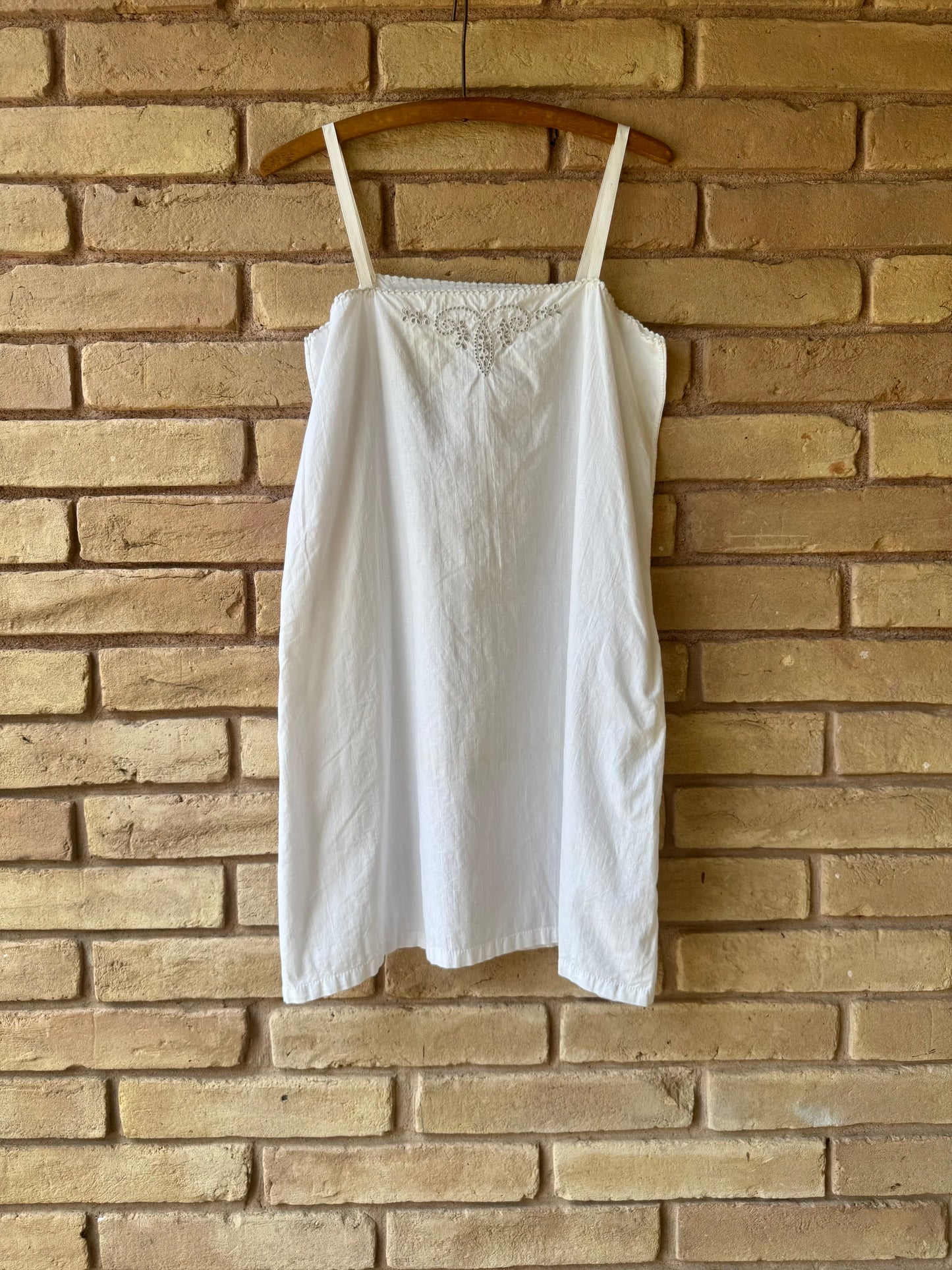 Lovely antique cotton dress!