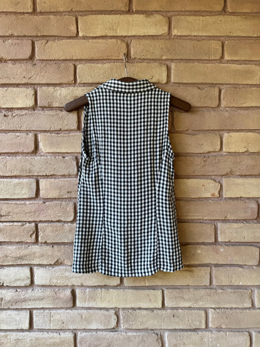 90s soft gingham button top