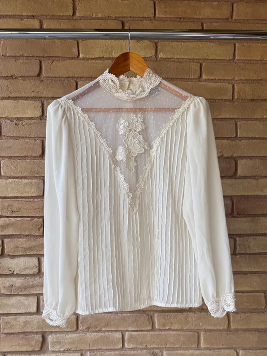Romantic ivory blouse