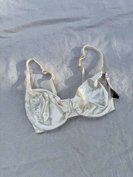 Olga vintage Ivory satin bra