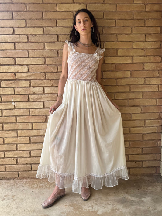 1950s Beau Monde lace chiffon nightgown | S