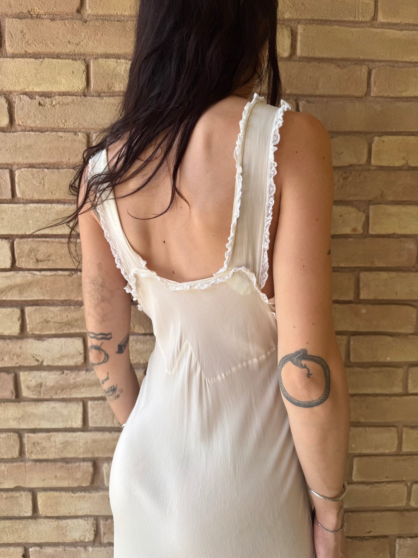 1930s Saks Fifth Avenue cream silk slip | S