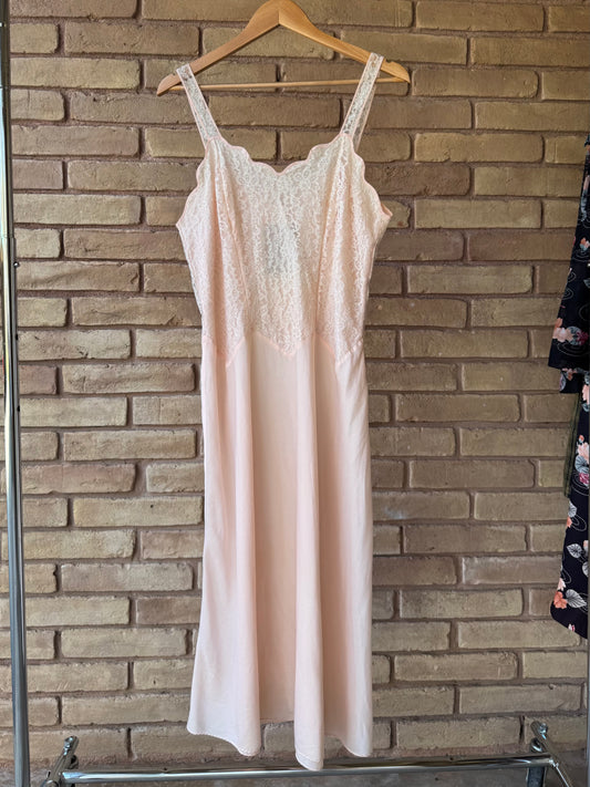 50s Barbizon blush lace slip