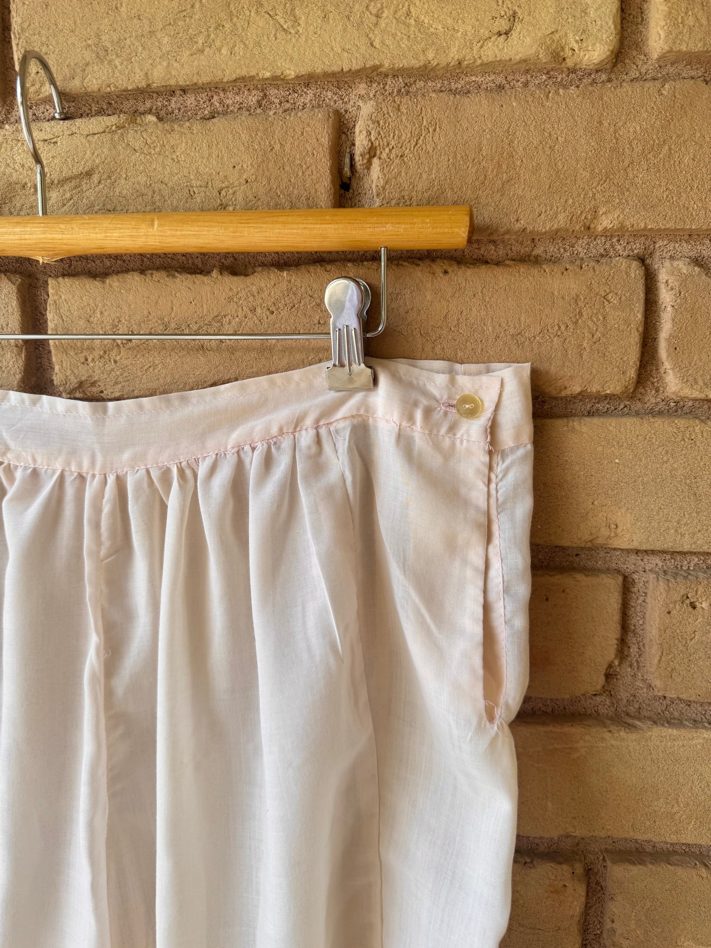 Pale pink sheer cotton shorts | XL
